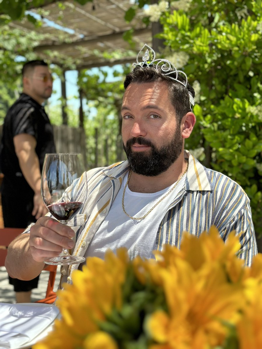 Happy 40 to me 🤴
