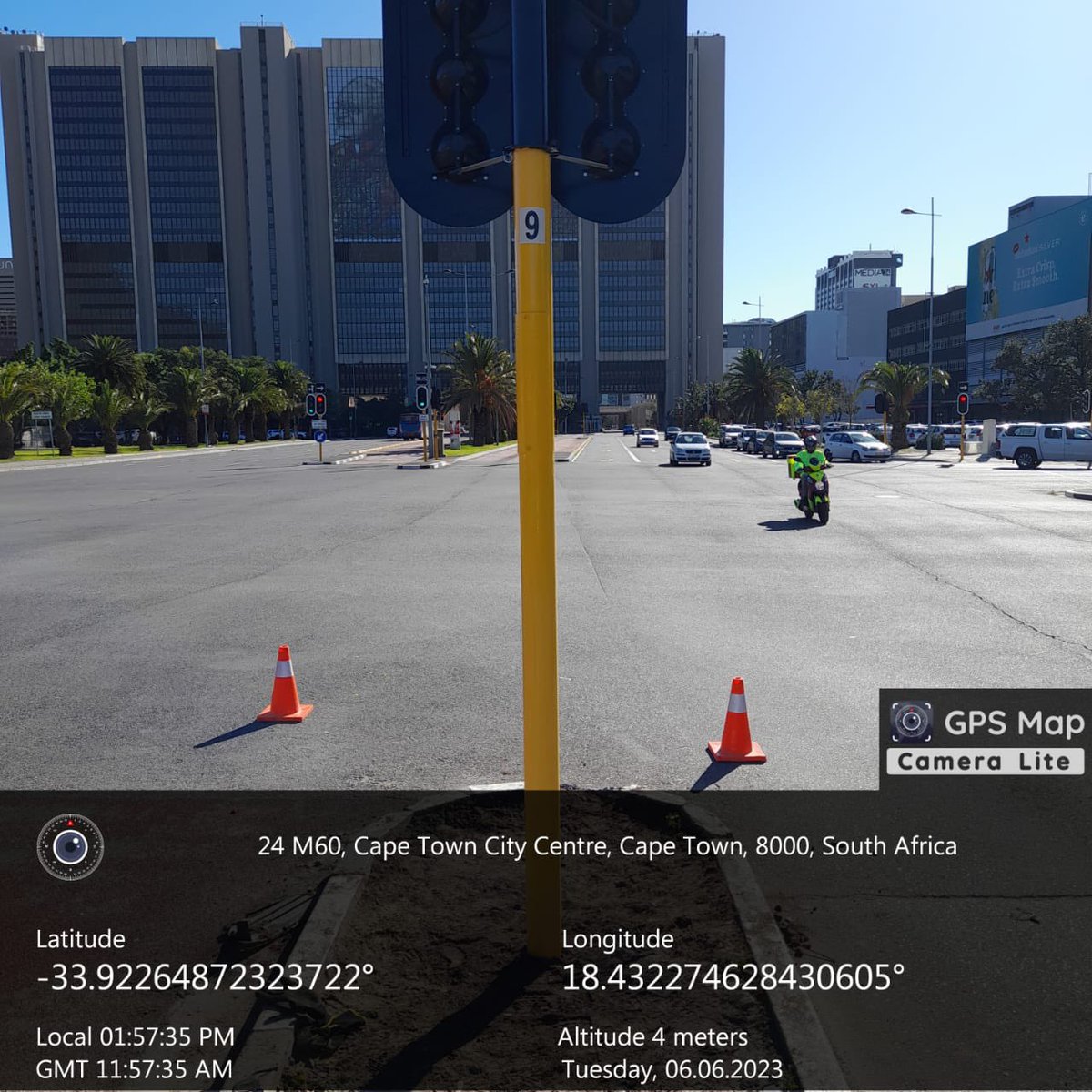 geordinhl's tweet photo. ✅ Traffic light knocked over yesterday evening, replaced today. 🚦 

✅ Cables stolen on the weekend, replaced yesterday. 💡 

We need everyone’s help to prevent damage and theft of public infrastructure. Let’s look after what we have. https://t.co/3vuXVCQYIT
