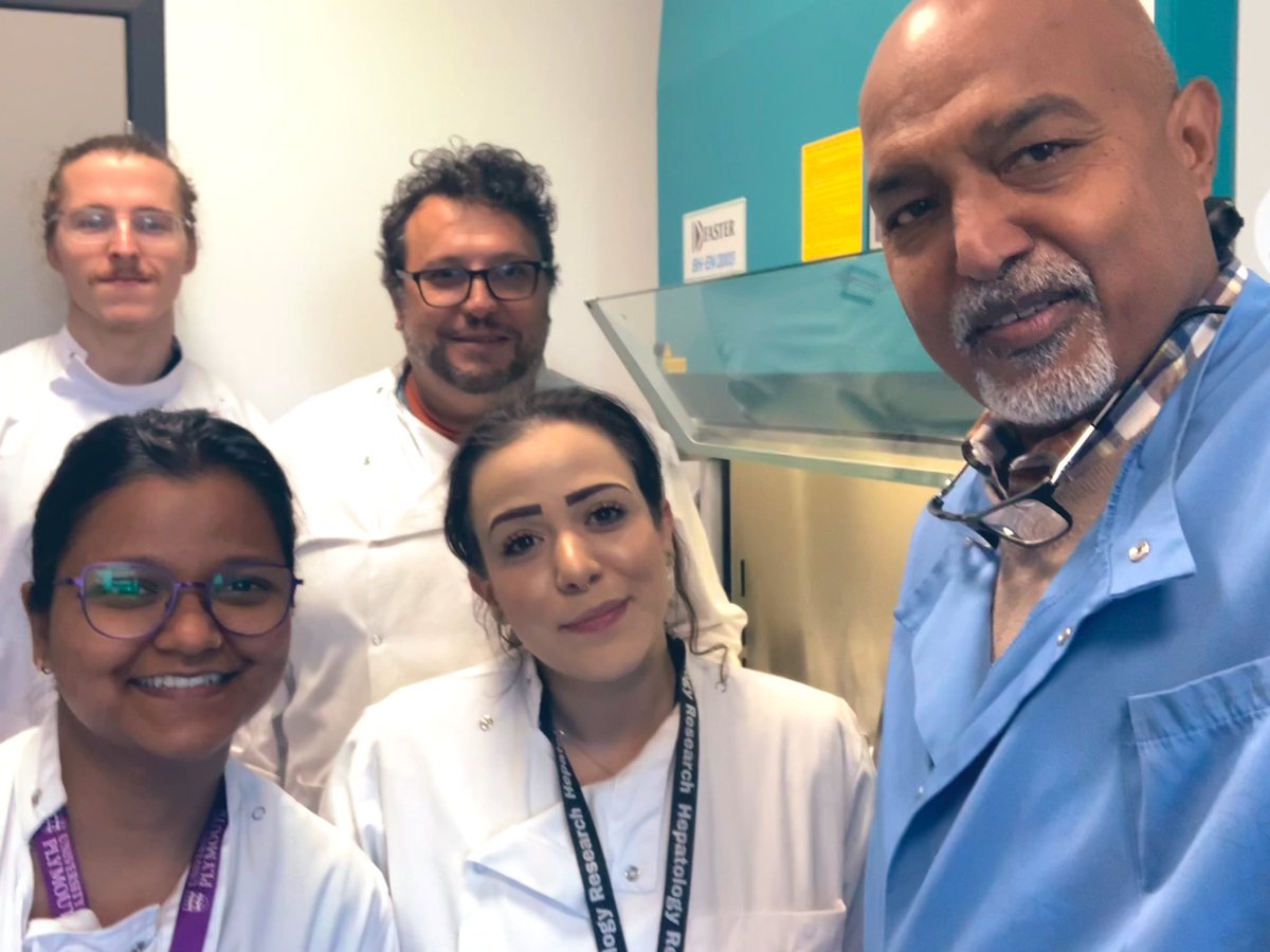 Paula__Boeira's tweet image. Today we had the special visit of Sai Mudiam from Alabama’s Specialty Products who showed us everything about liver slicing 🔪🩸🧫 #precisioncutliverslices #PCLS #livermodels @HepatoPlymouth