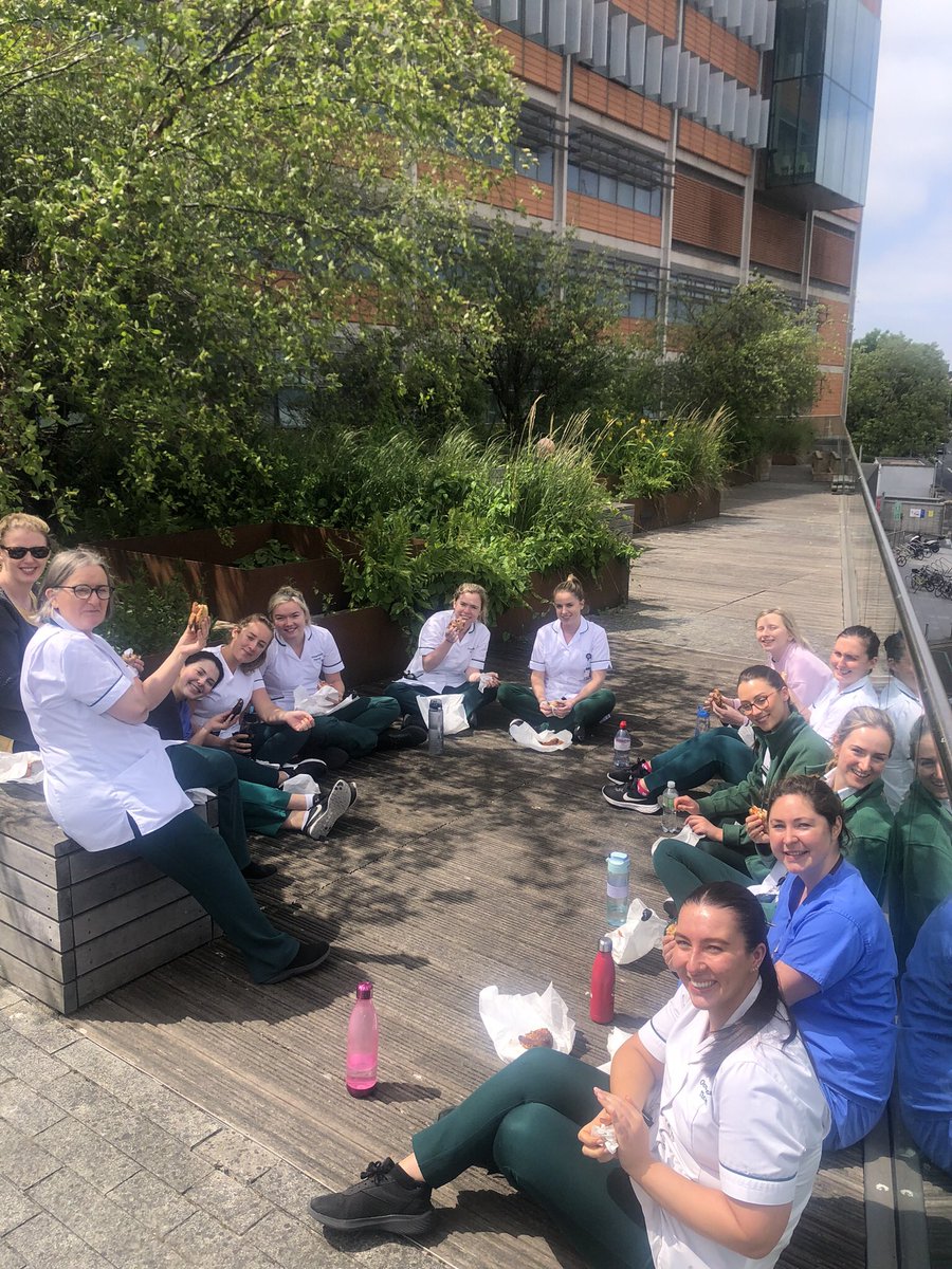 Some of our OT department having a well earned lunch in the sun ☀️