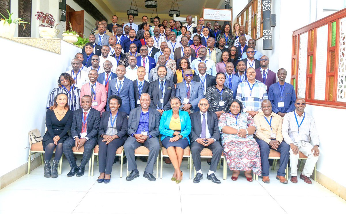 KenyaAirports's tweet photo. 📢 Kenya is this week hosting the 9th Collaborative Arrangement for the Prevention and Management of Public Health Events in Civil Aviation (#CAPSCA) Africa meeting in Mombasa, fostering collaboration to enhance response to public health crises in civil aviation. https://t.co/OVJVt2LAg0