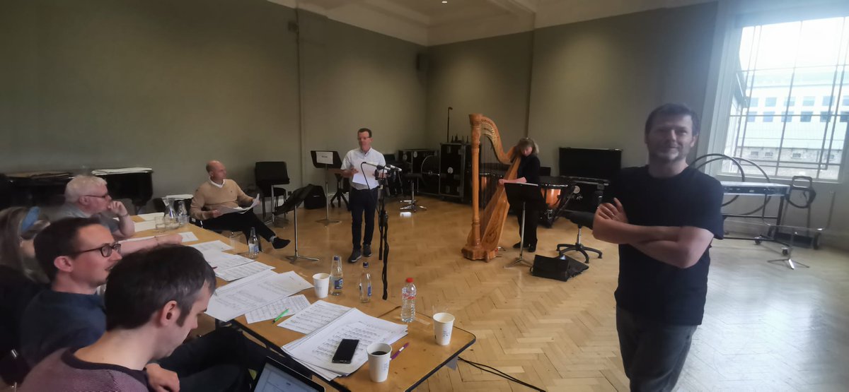 CMC Ireland (@cmcireland) on Twitter photo It's Section Principals Day for #ComposerLab💪
Composers Geoff Hannan, Daragh Black Hynes, Tom Lane & Amy Rooney are workshopping their new pieces with <a href="/NSOrchestraIRL/">National Symphony Orchestra Ireland</a> Section Leaders, Conductor Gavin Moloney & Composer Lab mentor @DaveF_composer <a href="/NCH_Music/">National Concert Hall</a>
Watch this space!🎶 It's Section Principals Day for #ComposerLab💪
Composers Geoff Hannan, Daragh Black Hynes, Tom Lane & Amy Rooney are workshopping their new pieces with <a href="/NSOrchestraIRL/">National Symphony Orchestra Ireland</a> Section Leaders, Conductor Gavin Moloney & Composer Lab mentor @DaveF_composer <a href="/NCH_Music/">National Concert Hall</a>
Watch this space!🎶