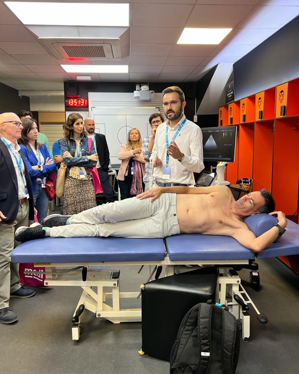 El 👨‍⚕️ Dr. <a href="/osfabregat/">Oscar Fabregat</a> impartió ayer un taller de ecocardiografía en el Congreso <a href="/AEMEF_/">AEMEF</a> que se ha celebrado en Mestalla los días 5 y 6 de junio.

Durante estos días, una docena de destacados ponentes han podido compartir sus conocimientos ante cerca de un centenar de personas.