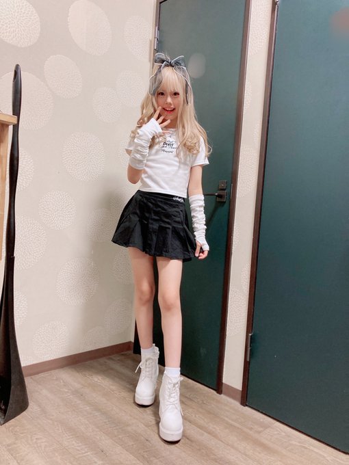 Twitterのコスプレ画像24