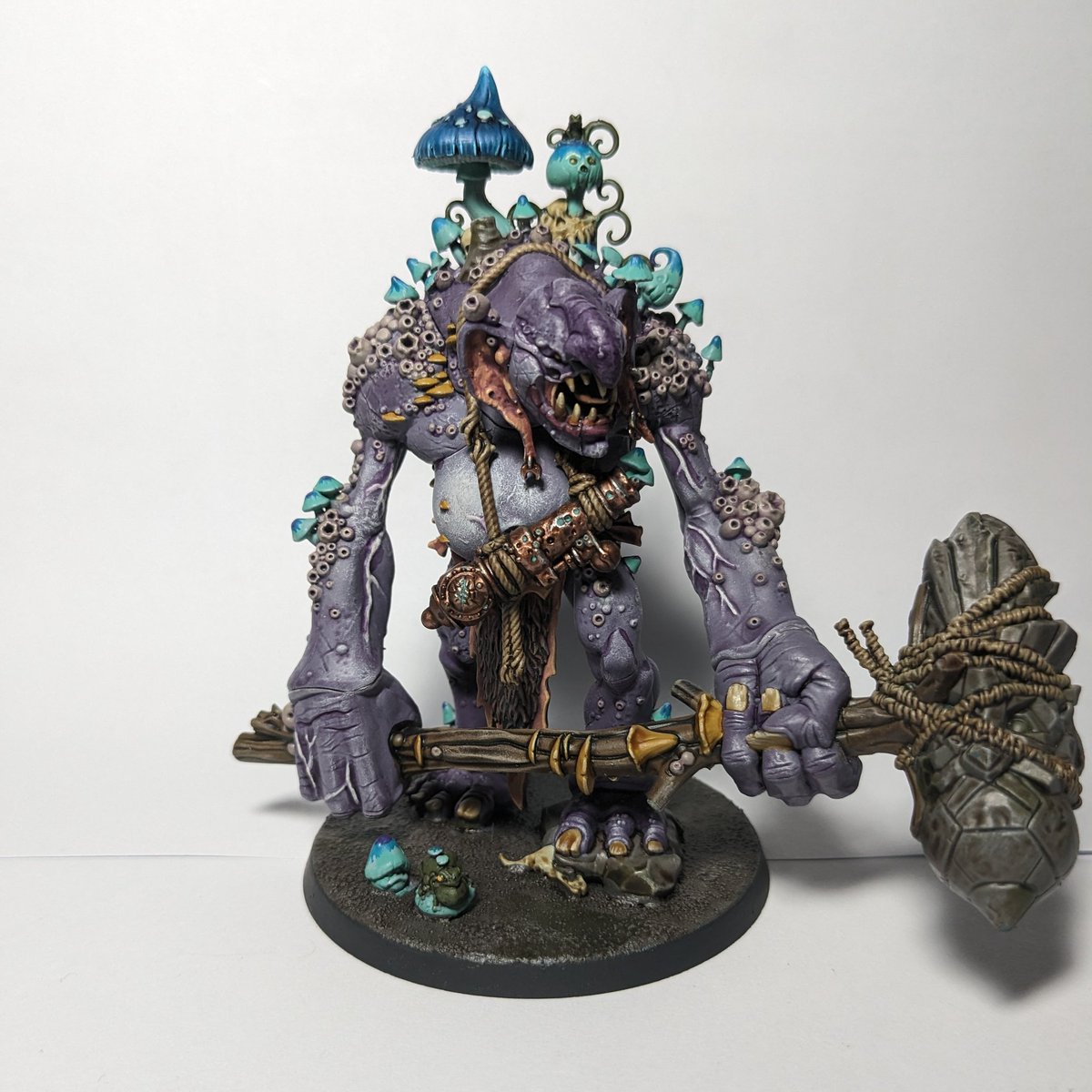 StephenJ2302's tweet photo. @warhammer A Dankhold Troggoth I did as a fun little side project. Great fun to paint 
#WarhammerCommunity https://t.co/tKWRqGp0Qt