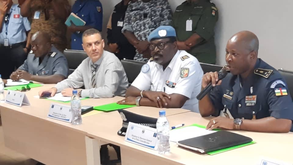 An additional step towards the promotion of #accountability of #CAR Police 🇨🇫. @PNUD_RCA with @UNPOL_RCA 🇺🇳 are supporting the development and adoption of a new General Disciplinary Regulation. Thanks to @StateINL #RoL4Peace