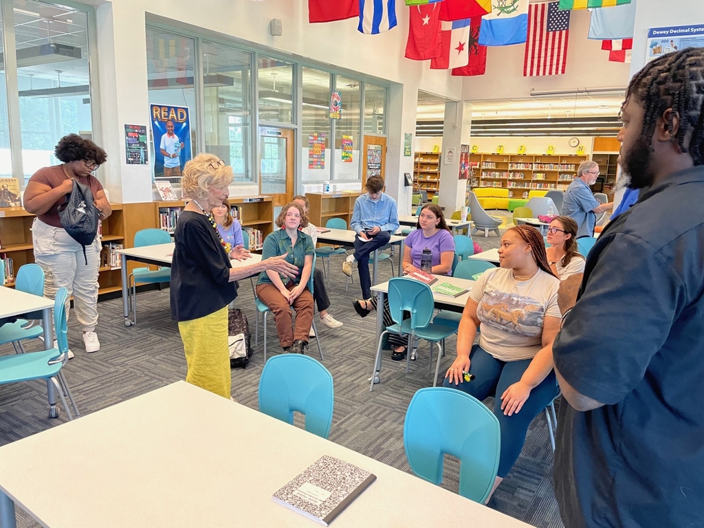 Teach Kentucky (@teachkentucky) on Twitter photo Yesterday was the start of our Summer Institute. Shown in the photo is Pat Todd of <a href="/SpaldingU/">Spalding University</a> addressing the new Teach Kentucky teachers.
Help us welcome our new teachers to Louisville! Yesterday was the start of our Summer Institute. Shown in the photo is Pat Todd of <a href="/SpaldingU/">Spalding University</a> addressing the new Teach Kentucky teachers.
Help us welcome our new teachers to Louisville!