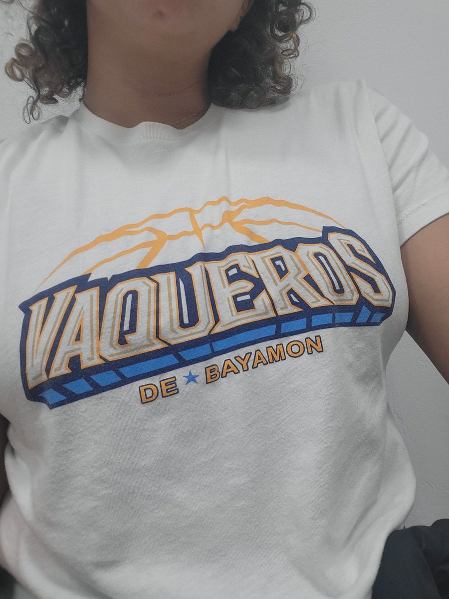 sabrinaluzannie's tweet photo. Me acaban de decir que tengo la mejor camisa que existe en el mundo. La camisa in question?
#TheyAintWrong @VaquerosBayamon https://t.co/wprxuHSq4r