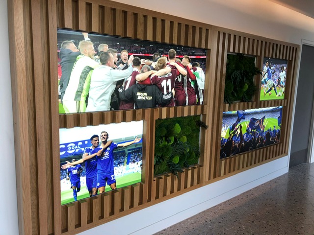 wordcrafts_'s tweet photo. Illuminated lightboxes and graphics for the mighty LCFC 😍⚽️
#tensiongraphics
#illuminated
#digitalprint https://t.co/MhEpyuWeMD