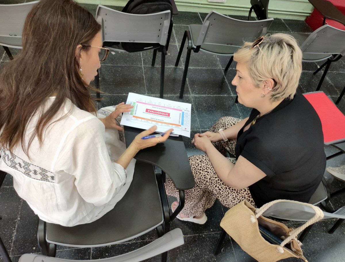 inclusionad's tweet photo. Sesión final para los centros que han desarrollado el Plan Educativo de Mejora dentro de programa #PROA➕️

✅️Hemos hablado del proceso de acompañamiento y el desarrollo de la Gestión del Cambio en los centros

✅️Se han expuesto experiencias sobre algunas Actividades Palanca https://t.co/RoTkoccCnm