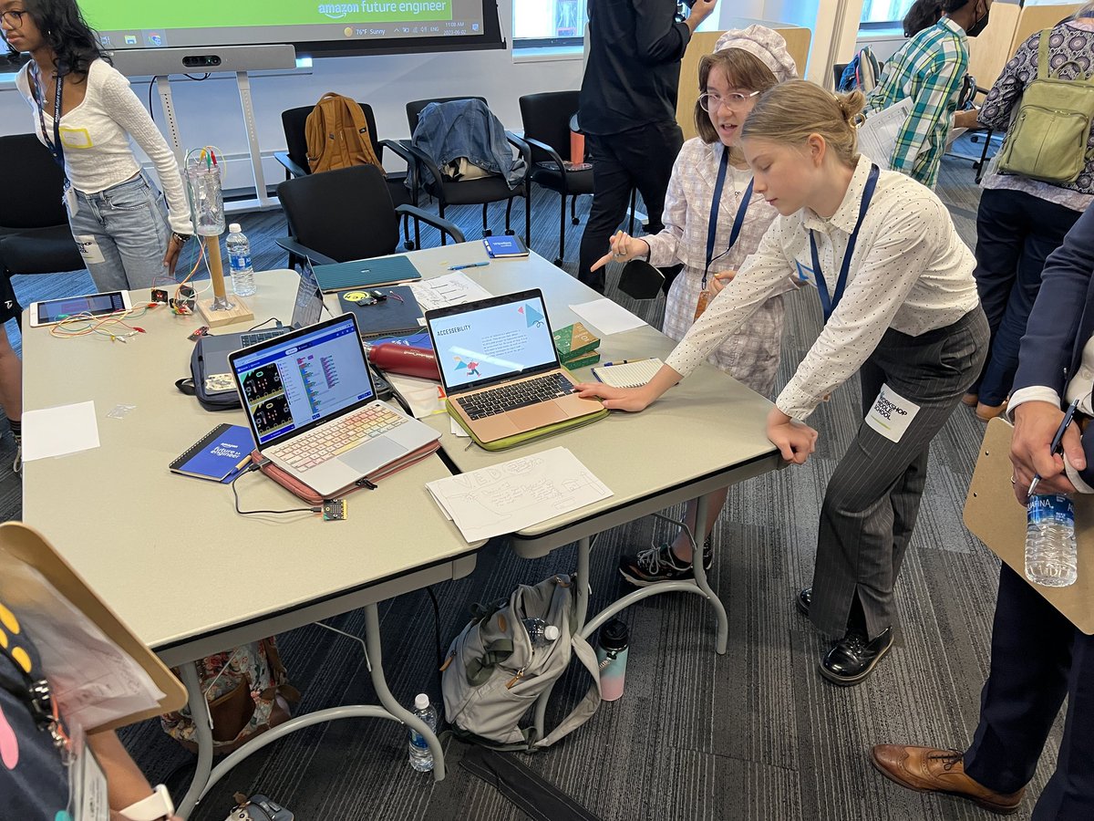 learningdrive's tweet image. Shout out to all the wonderful student projects at #AmazonFutureEngineer #CodingforClimateAction thank you for having the @CSforAllNYC team as guests! @microbit_edu @BootUpPD