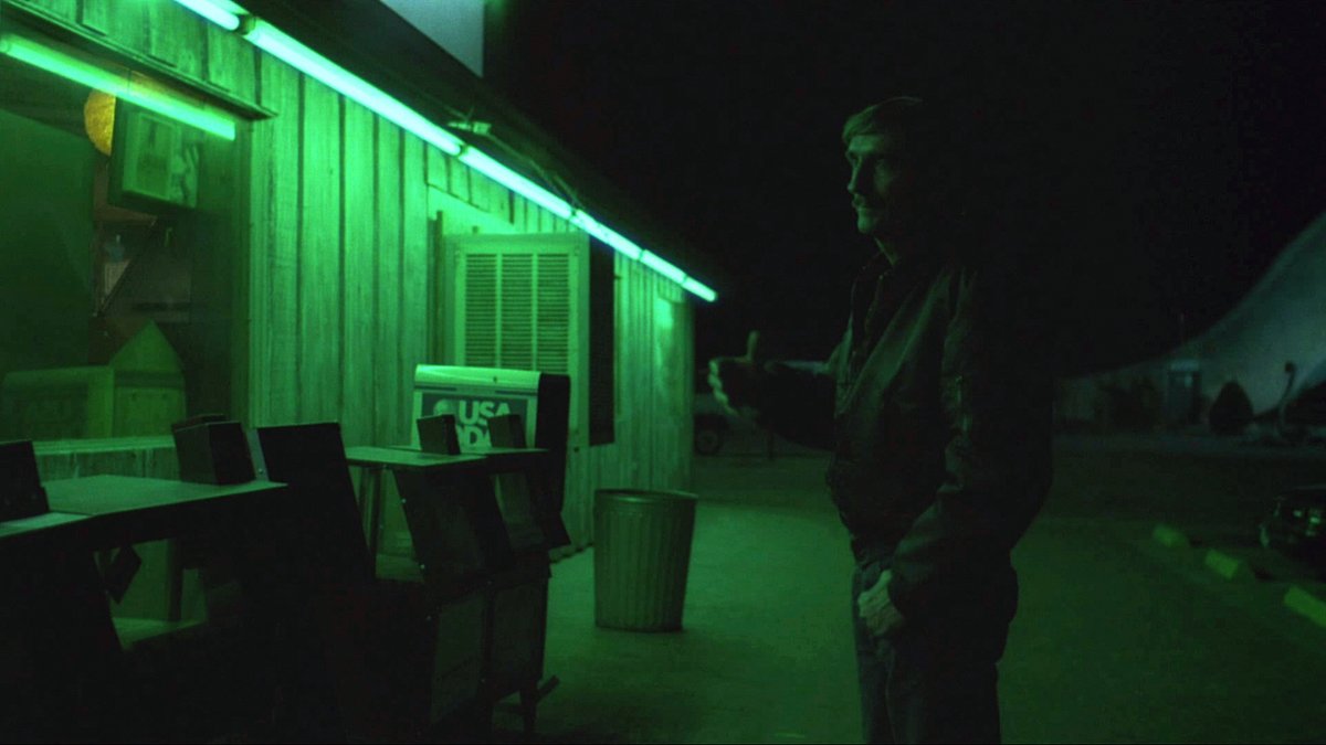 TIFF_NET's tweet image. Colourful lighting in film. Go.