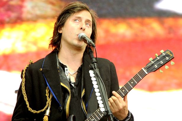 Happy birthday to The Libertines frontman, Carl Barat! 