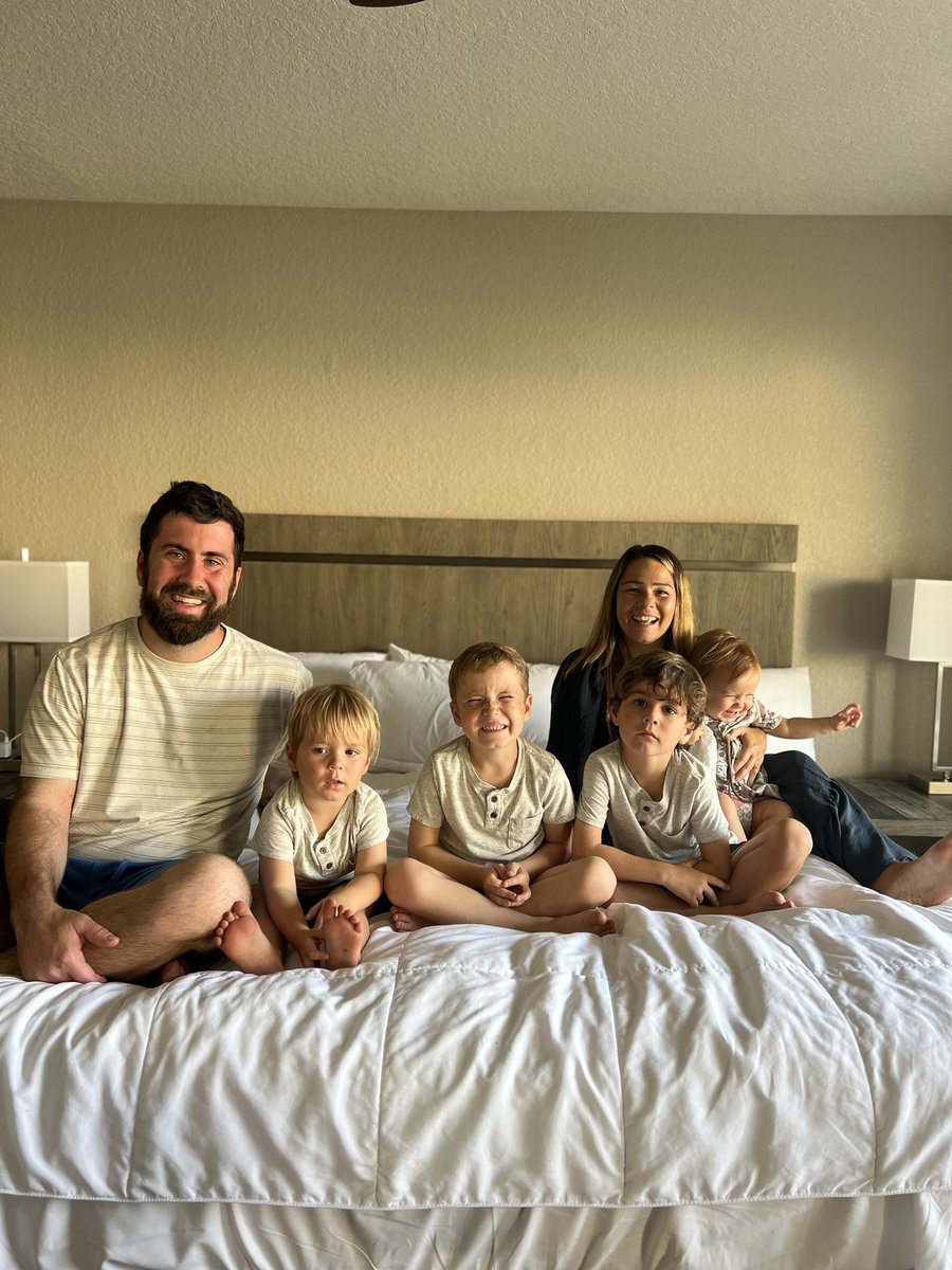 There's no better place to be than right here, right now, with the ones you love.

Plan your family getaway today: bit.ly/3LDmJQE

📸: Raven Kramer