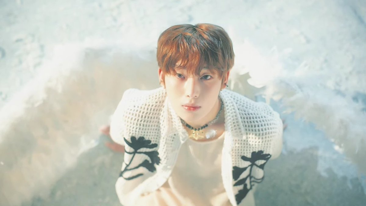 filmksw's tweet image. SUNOO LOOKS HEAVENLY