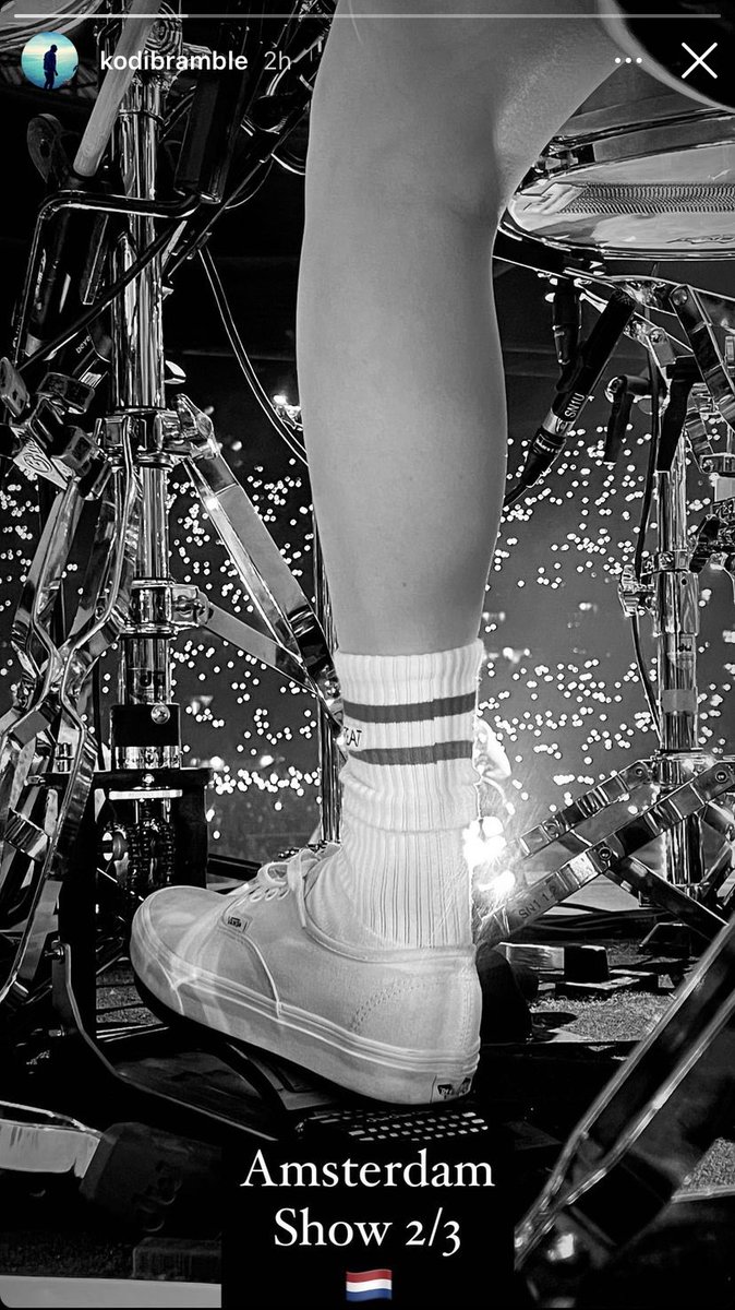 Sarah’s shoes & sock details hahaha #LoveOnTourAmsterdam