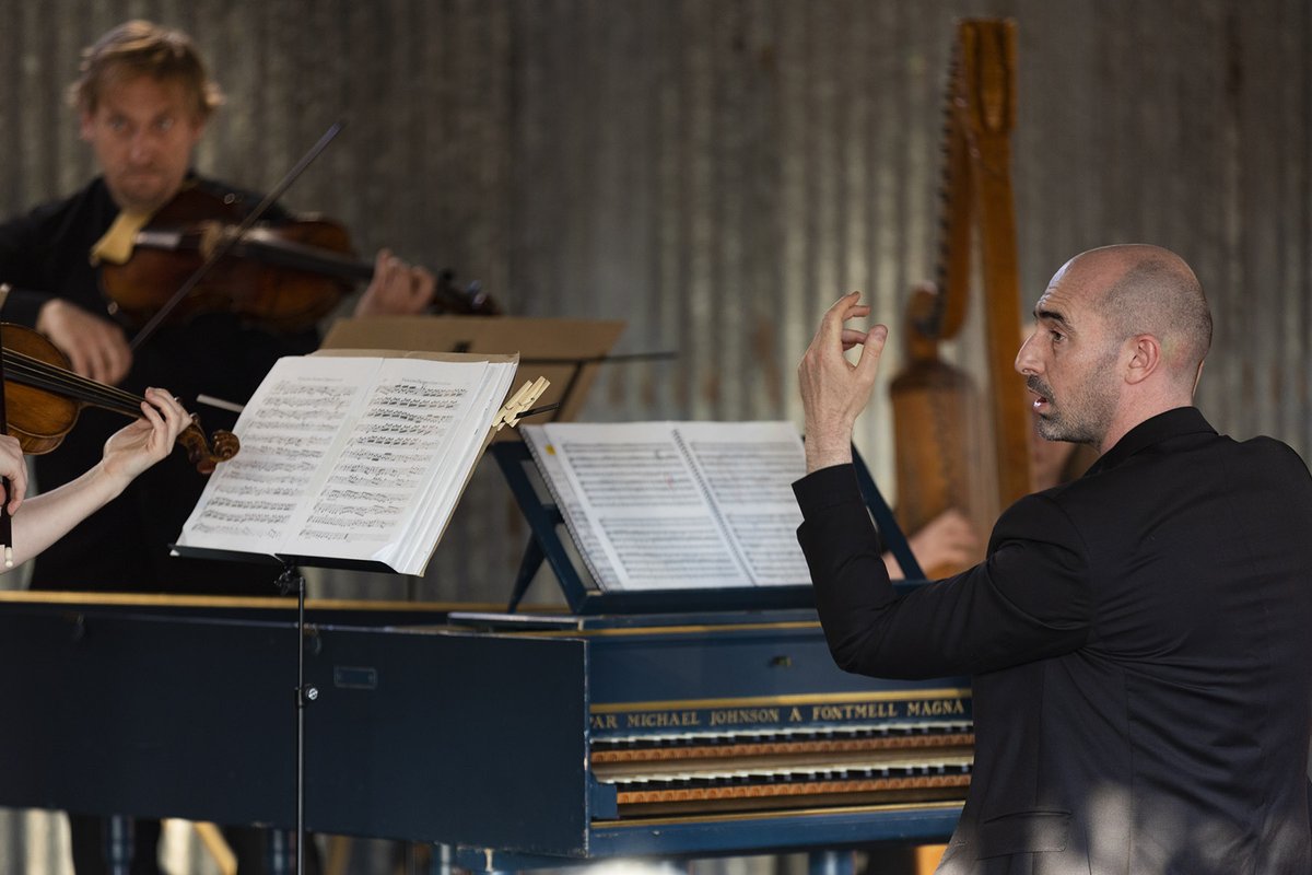 We could not have imagined a more magical finish to #BVOF2023 in Dromore Yard last night. Thank you to Paula Murrihy, @IrishBaroque and @Whelanpp for what was a truly unforgettable evening. 📸 John D Kelly Photography #BVOF #BVOFConcerts #IrishBaroqueOrchestra #paulamurrihy