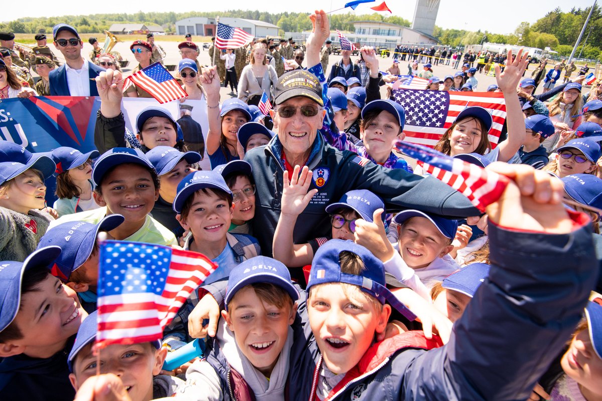 Today is the 79th anniv of D-Day, when 73,000 US soldiers joined Allied forces to fight on the beaches of Normandy during the largest ever seaborne invasion.

Today, we say a special thanks to the cohort of WWII veterans gathered in Normandy with the <a href="/bestdefense_/">Best Defense Foundation</a> .