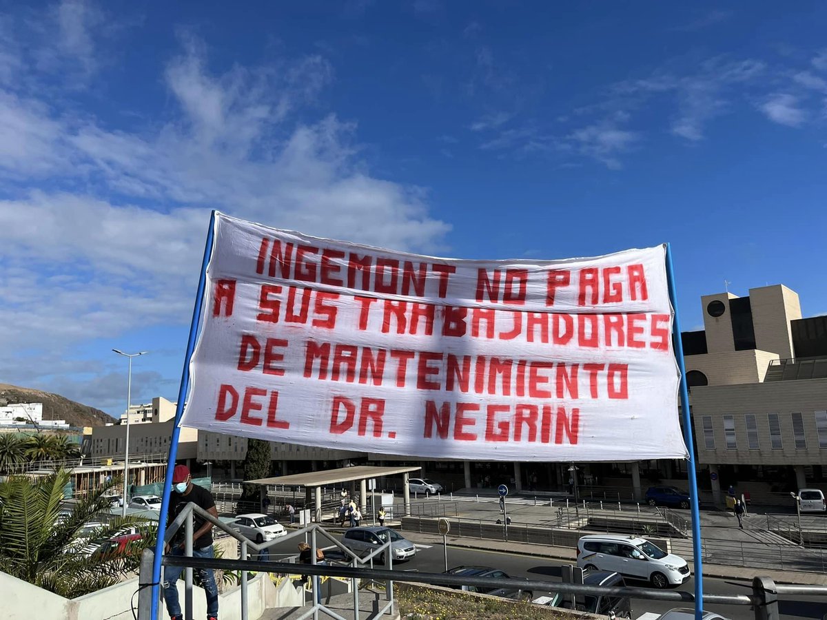 IngemontNegrin's tweet photo. . ¡¡ @INGEMONT_GRUPO NO PAGA!!
Empleados de mantenimiento del Hospital Doctor Negrín de Gran Canaria, en huelga por el impago de sus nóminas.
#huelga #Ingemont #Nominas #Hospital #DoctorNegrin #Mantenimiento #impago #OtroDíaMás #SinCobrar
@CCOOCanarias https://t.co/4vR2j4PvXP