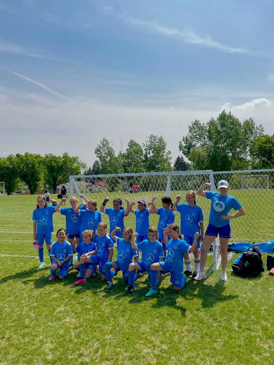 Energie 14 with coach Ella! 💪🏻
.
.
.
.
.
#soccer #soccercalgary #calgarysports #calgarysoccer #youthsoccer #youthsports #yycsoccer #yyc #yycsports #calgaryactivitiesforkids