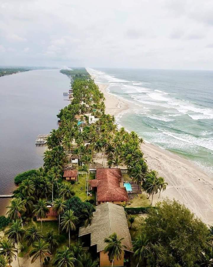 There is a virgin strip of land like this in Eastern Obolo, between the Atlantic ocean and a large river. Truly Akwa Ibom ayaya... ✅😊 #AkwaIbomTwitter 
#EasternObolo #AkwaIbomAyaya  #MoveToAkwaIbom #beautifuldestinations #Destination #AfricaTravel #Island