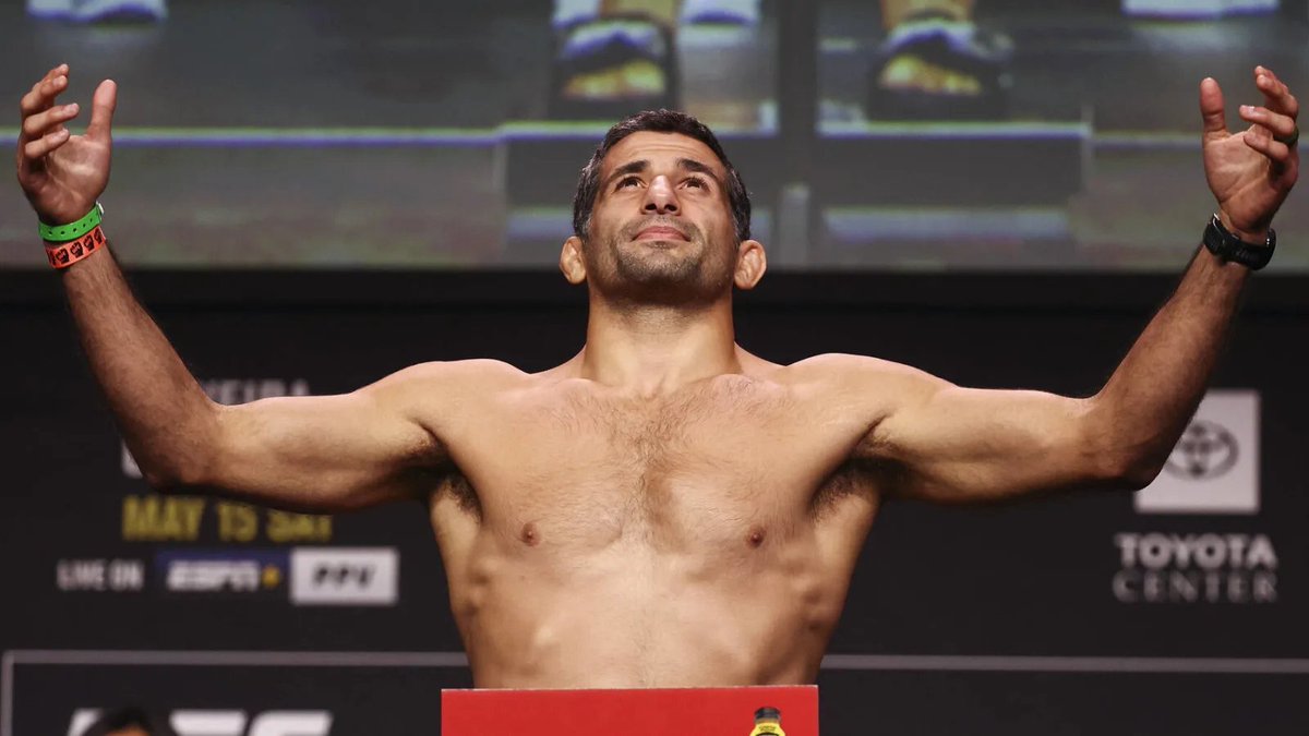OcelotMMA's tweet photo. Beneil Dariush

UFC Career Recap

Record 16-4-1

THREAD: https://t.co/J2w49mRYsL