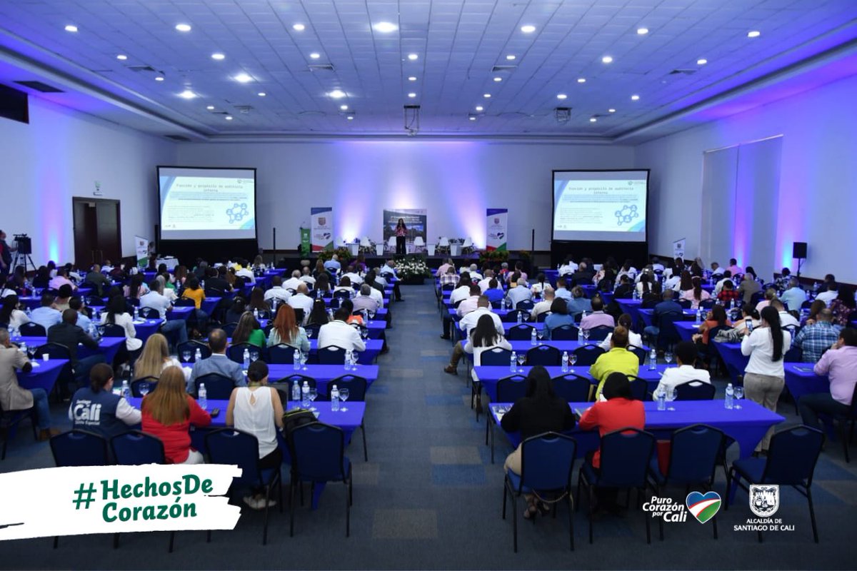 AlcaldiaDeCali's tweet photo. #AEstaHora Avanza el Primer Congreso 'Buenas Prácticas de las Oficinas de Control Interno', espacio que busca visibilizar el papel de los líderes de las oficinas de Control Interno y la incidencia que estos cumplen en el mejoramiento continuo de la gestión pública. @control_cali https://t.co/H4jF2GnUtd