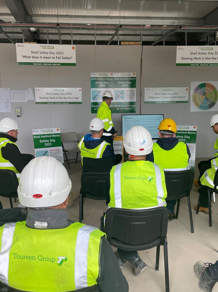 ToureenGroup tweet media