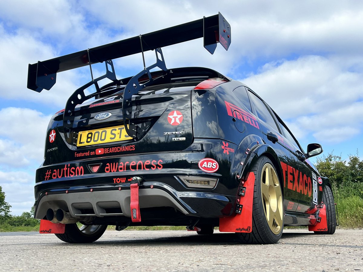 TheProjectD_car's tweet photo. What does @SoperSteve think of the new look for our amazing project car? Now sporting a Btcc wide arch kit and keeping the classic texaco livery, can we get a retweet?
#autismawareness #texacofocus #theprojectd
@SoperSteve https://t.co/2cNvql9szh