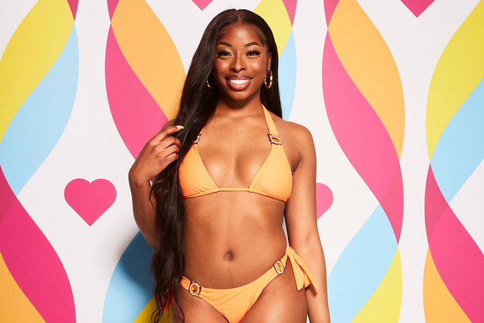 i know it’s only day two but this is my winner #LoveIsland