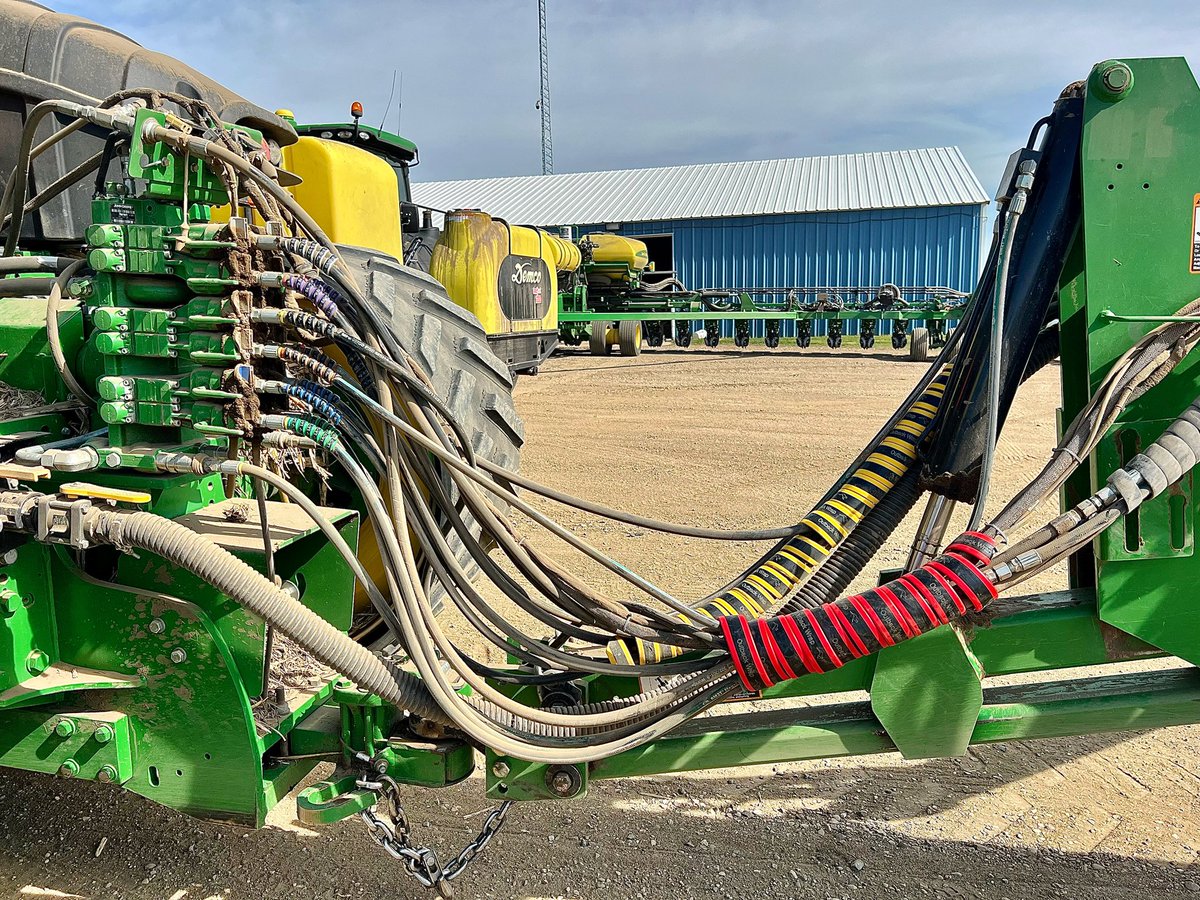 OutbackWrap's tweet photo. “Love Outback Wraps, it makes a cluster of hydraulic hose easy to hookup!” - Nick Lisowe
All of our products are meant to help you keep your hoses organized and protected. Make hooking up easy and shop Outback Wrap!
#makehookingupeasy #organized #outbackwrap https://t.co/HXjlreY09k