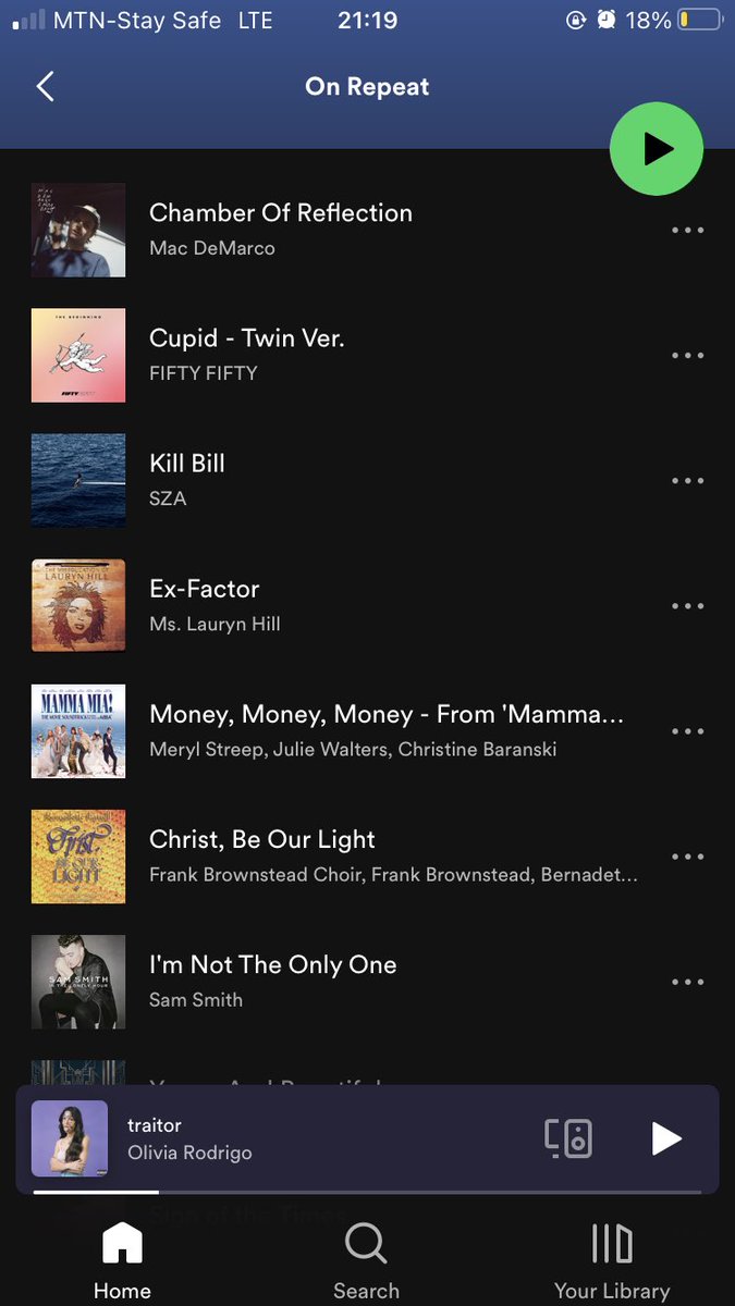 Last selfie + on repeat