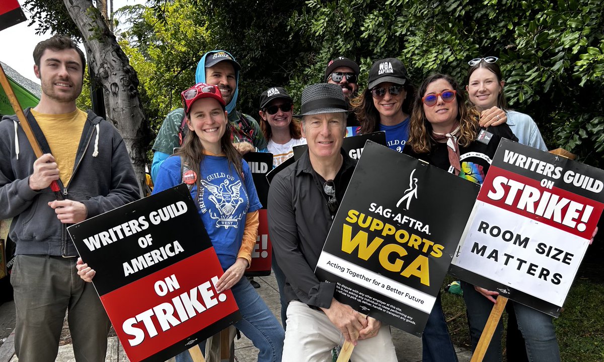 mrbobodenkirk's tweet photo. With “Better Call Saul” scribes at WB picket…writers who cared and took the time to create something for the ages!  Thanks to Wes Mcfloss for the tacos! https://t.co/AH6mx6P8Vv