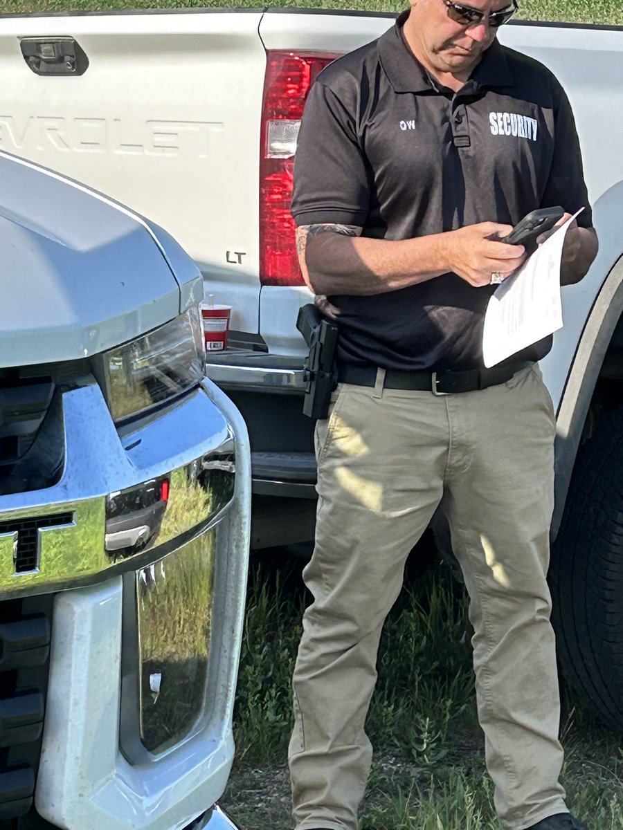 This is an image that was shared with @RepJonHansen from one of the South Dakota landowners in McPherson County facing an eminent domain lawsuit from Summit Carbon Solutions to build a carbon capture pipeline on their property for ethanol plants in Iowa. It shows an armed…