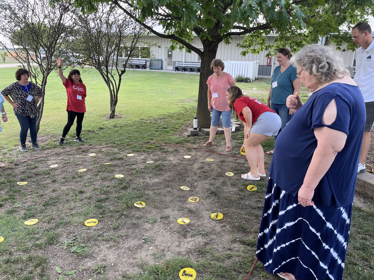 JeffJtravis's tweet photo. The Teacher RECharge RETreat is going on at the Ringneck Ranch. This is an awesome group at an awesome place. #shesc #TRANE #Safedefend #DS Buslines https://t.co/HyWL0jKdT2
