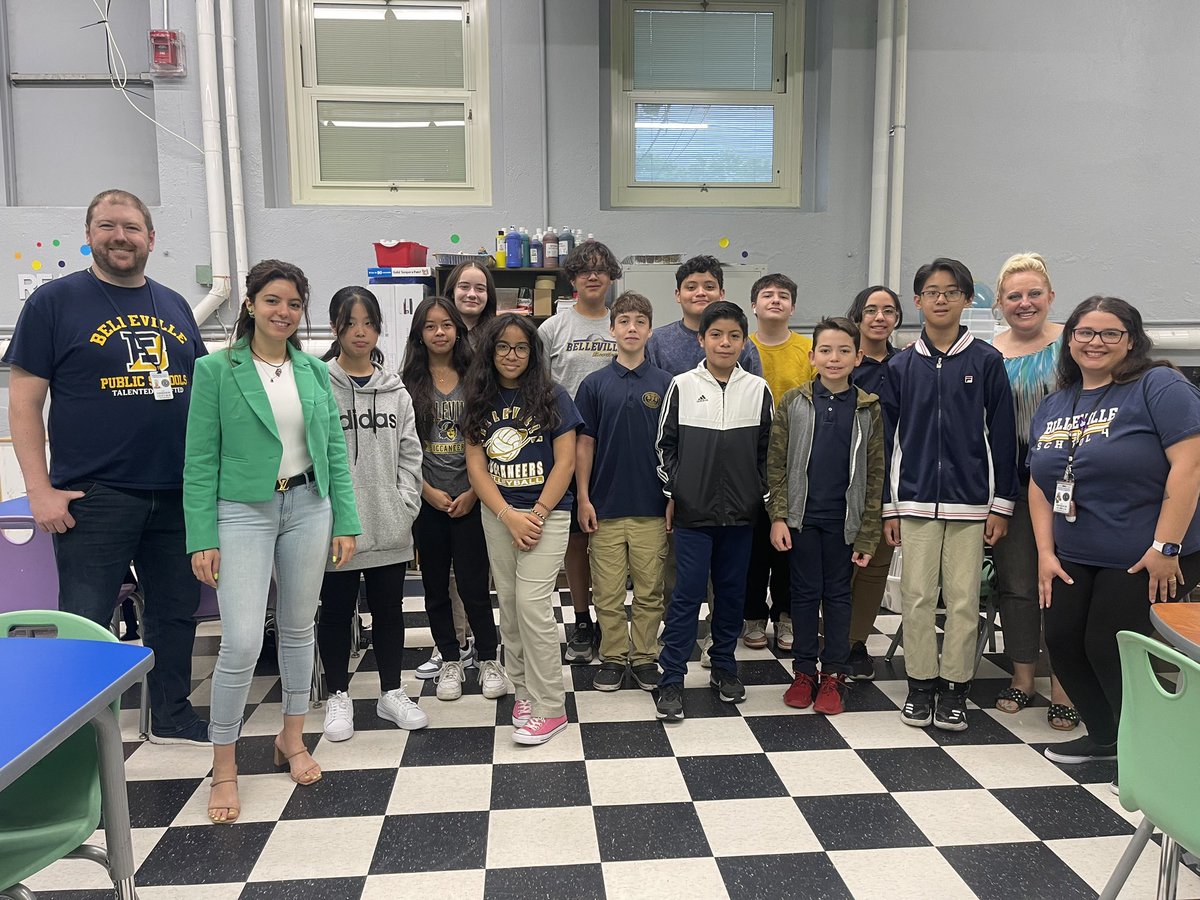 Lucy Demikoff tweet media