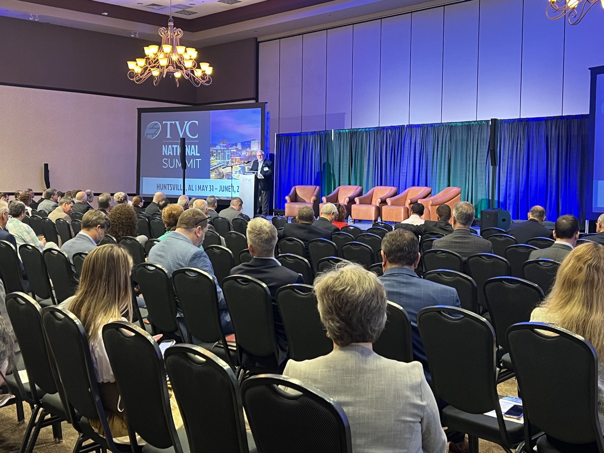 EdgewaterFed's tweet photo. #TeamEdgewater had a blast in The Rocket City last week at the Tennessee Valley Corridor's National Summit!
➡️https://t.co/YyGMWr8iCO
#TVCSummit2023 #Edgewater #EFS #OurPeopleYourEdge #TVC https://t.co/y4CdTMmgqH