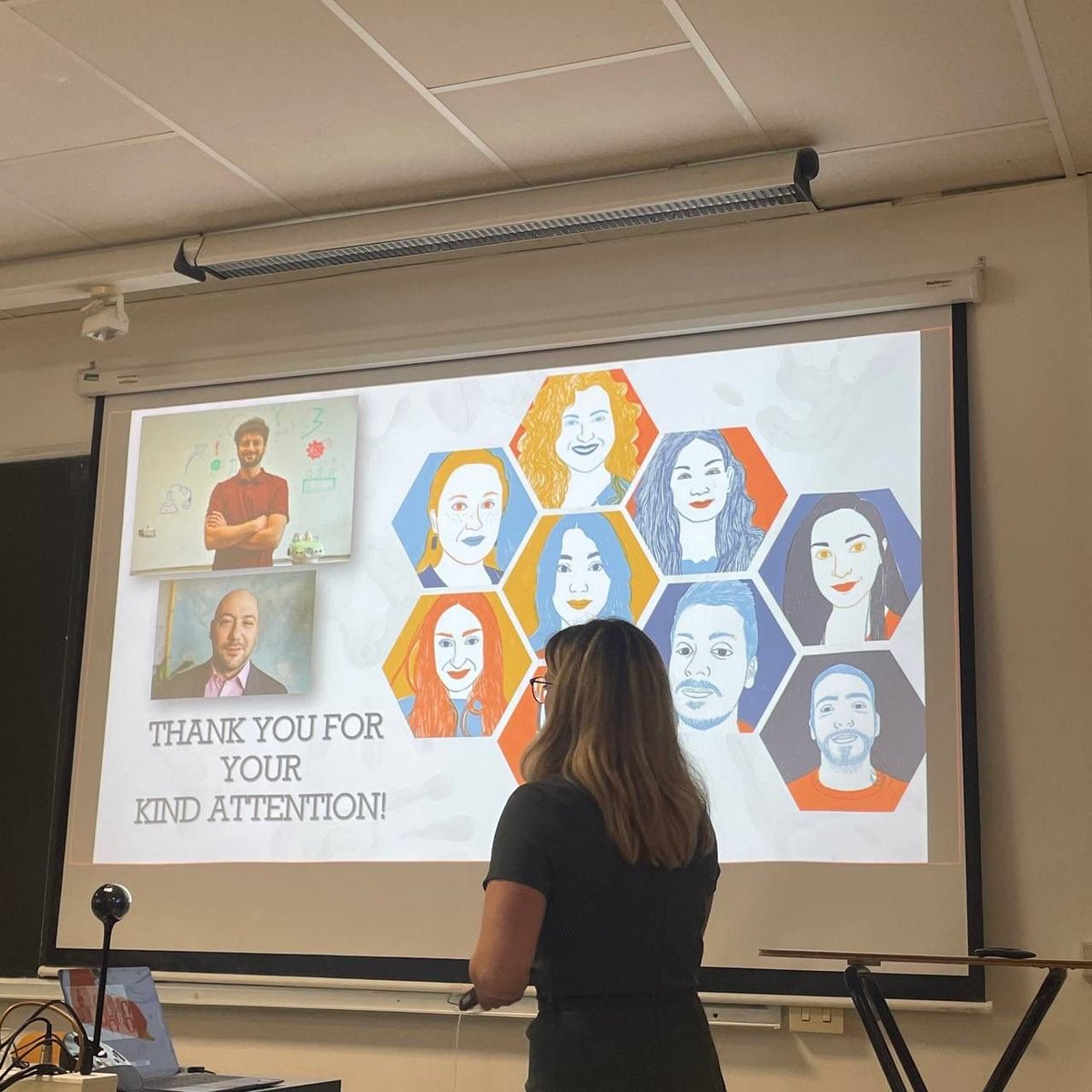 Carlone Research Group (@carloneresearch) on Twitter photo The time has come and today <a href="/GiulianaGiorgi7/">Giuliana Giorgianni</a> defended her PhD <a href="/univaq/">Università degli Studi dell'Aquila</a> ; we can officially call her Dr! Thanks to <a href="/BonifaziGroup/">BonifaziLAB</a> and #FIS for hosting her. It was great having you with us, we already miss you! The time has come and today <a href="/GiulianaGiorgi7/">Giuliana Giorgianni</a> defended her PhD <a href="/univaq/">Università degli Studi dell'Aquila</a> ; we can officially call her Dr! Thanks to <a href="/BonifaziGroup/">BonifaziLAB</a> and #FIS for hosting her. It was great having you with us, we already miss you!