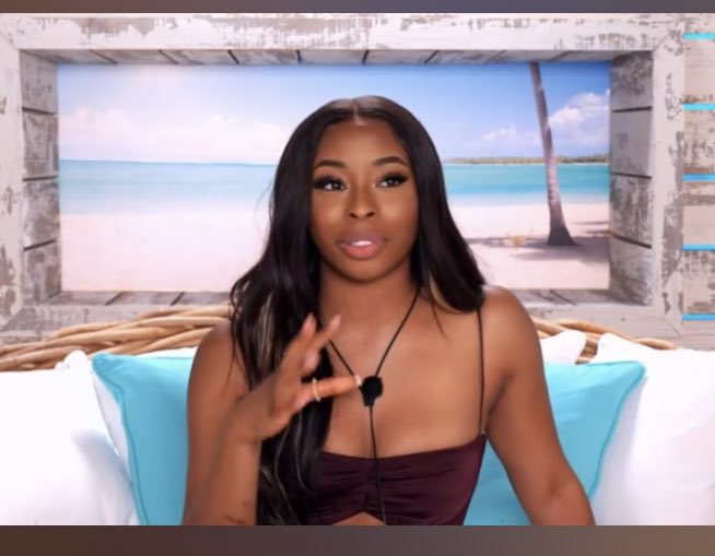 amyphi_thoughts's tweet image. catherine is all 3😌 #loveisland