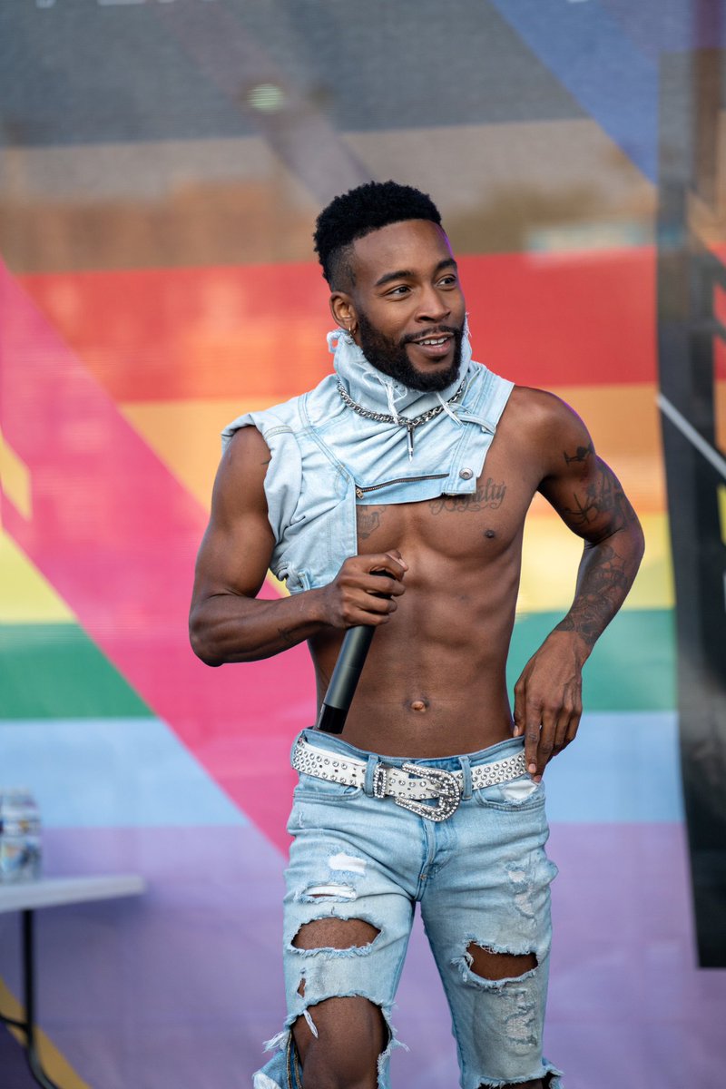 OkaySevn's tweet photo. Handsome &amp; Unbothered. Living tf outta my life. Pittsburgh Pride 2023 https://t.co/Bctm7GZ3SA