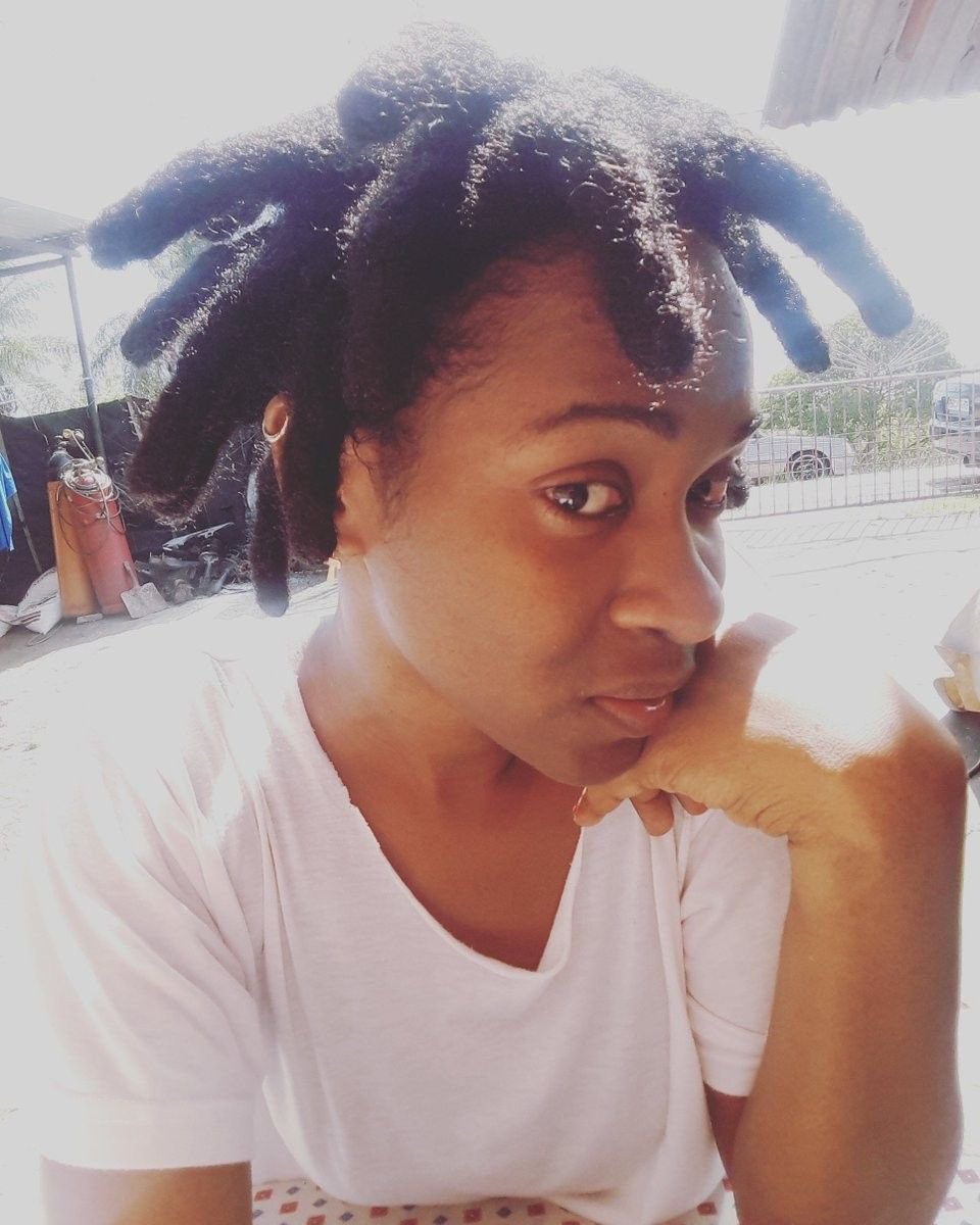 Spiderverse fanartists: Hobie does not have a fro or braids. He most likely has wicks. That is all.