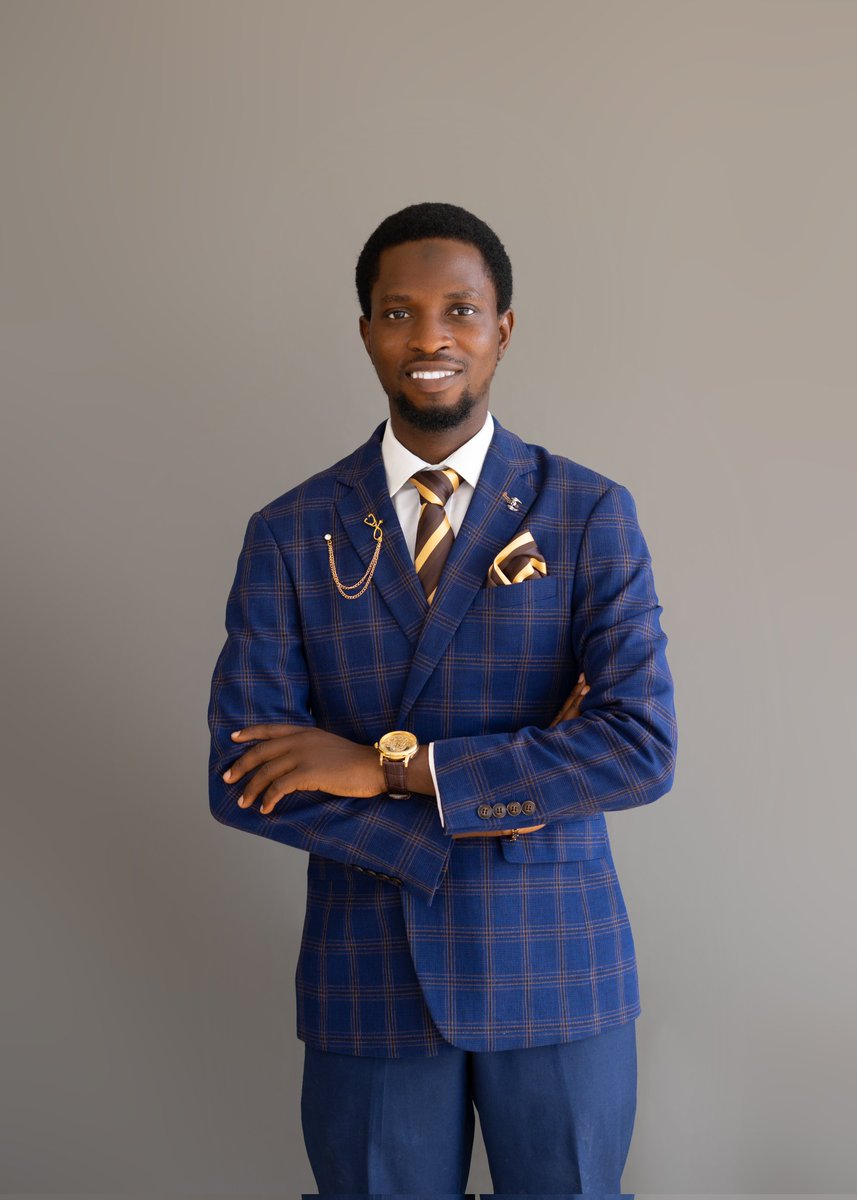 tjay_yusuf's tweet photo. Alhamdulillah, it's now official.
God did fr 🙏🙏
It has been a very long and fulfilling journey.

Dr. TIJANI, Y.O (https://t.co/CeAxJLDO6E, MB;BS ILORIN)
https://t.co/CeAxJLDO6E Biochemistry (First class Hons): 2012-2016
MB;BS:  2016-2023 https://t.co/b8E2G72yYJ