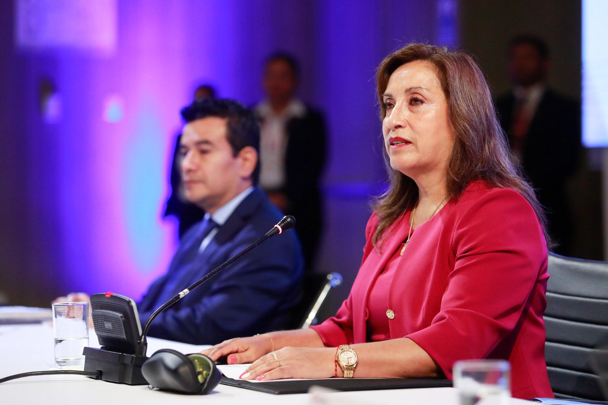 🟣 Dina Boluarte declaró ante el Ministerio Público en la investigación por las muertes ocurridas durante las protestas post golpe de Estado de Pedro Castillo.

#dina #castillo #muertes #MinisterioPúblico #peru #PresidenciaDeLaRepublica
#fiscalia 

apnoticias.pe/peru/la-razon/…