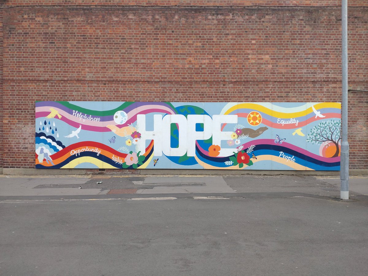 QueenDrakaina's tweet photo. Swindon I love you #HappyPrideMonth #swindonPride https://t.co/SV8NT8h1bs
