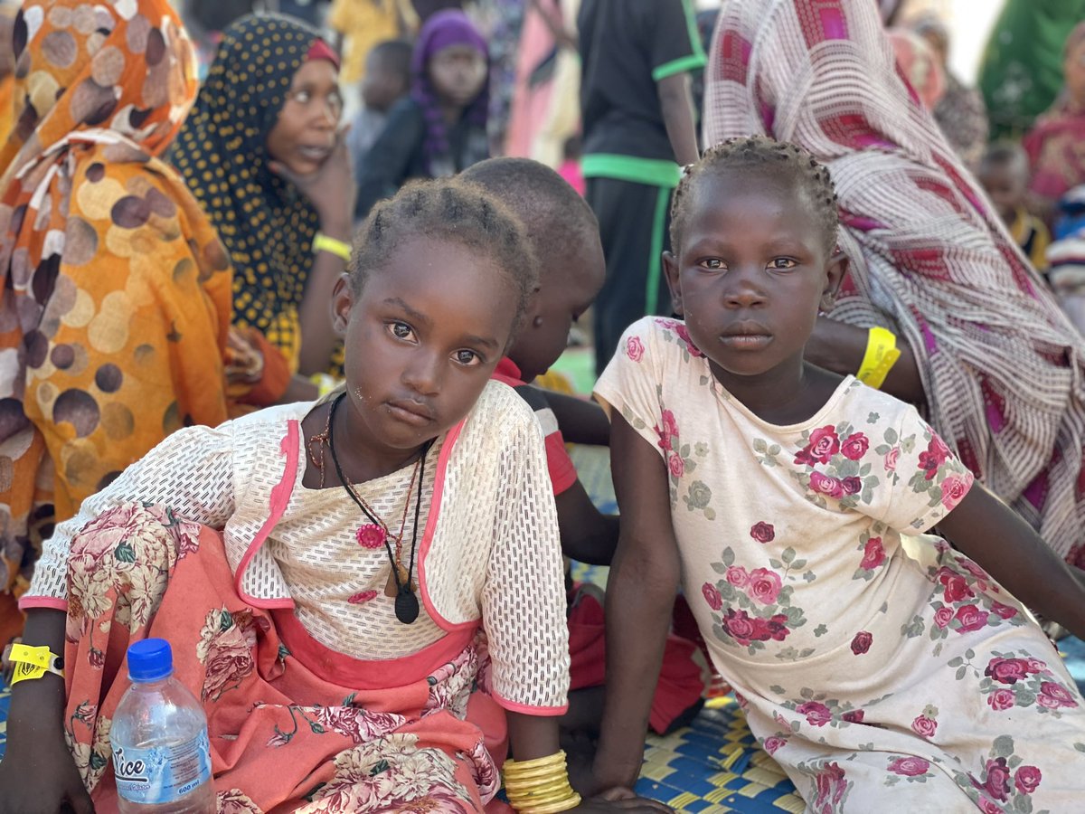 Since the war in Sudan started 2 months ago, close to 100,000 South Sudanese have been compelled to return to their country. I met families transiting in Renk & Malakal, now wishing to return to their places of origin & rebuild their future. With support, they will succeed.