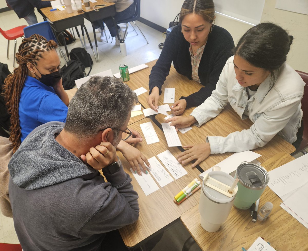 Migue_Campuzano's tweet image. Talk about engagement &amp;amp; participation, our #DISD teachers were fully invested &amp;amp; collaborated during our day 2 of 3rd-5th Eureka PD ✅
Ms. Perkins, our #EurekaMath  presenter did an amazing job today! 💯
@ILCsDallasISD @TeamDallasISD @SBarrios_DISD @disdstemmath @Its_Ms_Flawless