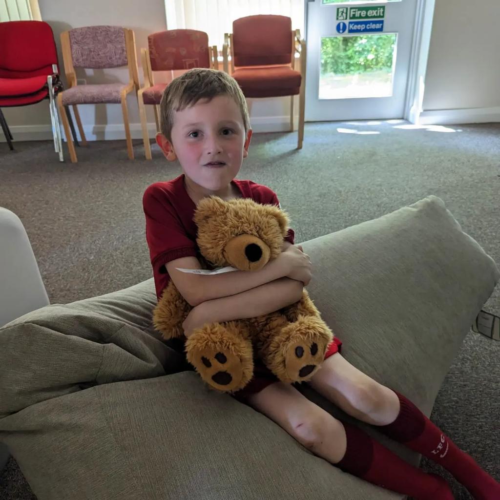 JohneastwoodHos's tweet photo. Last Friday we had the pleasure of creating a special movie afternoon for our patient Kat and her family.
They loved watching Paddington together whilst making memories π
#paddington #family #memorymakingmoments https://t.co/X0KAed8TIy