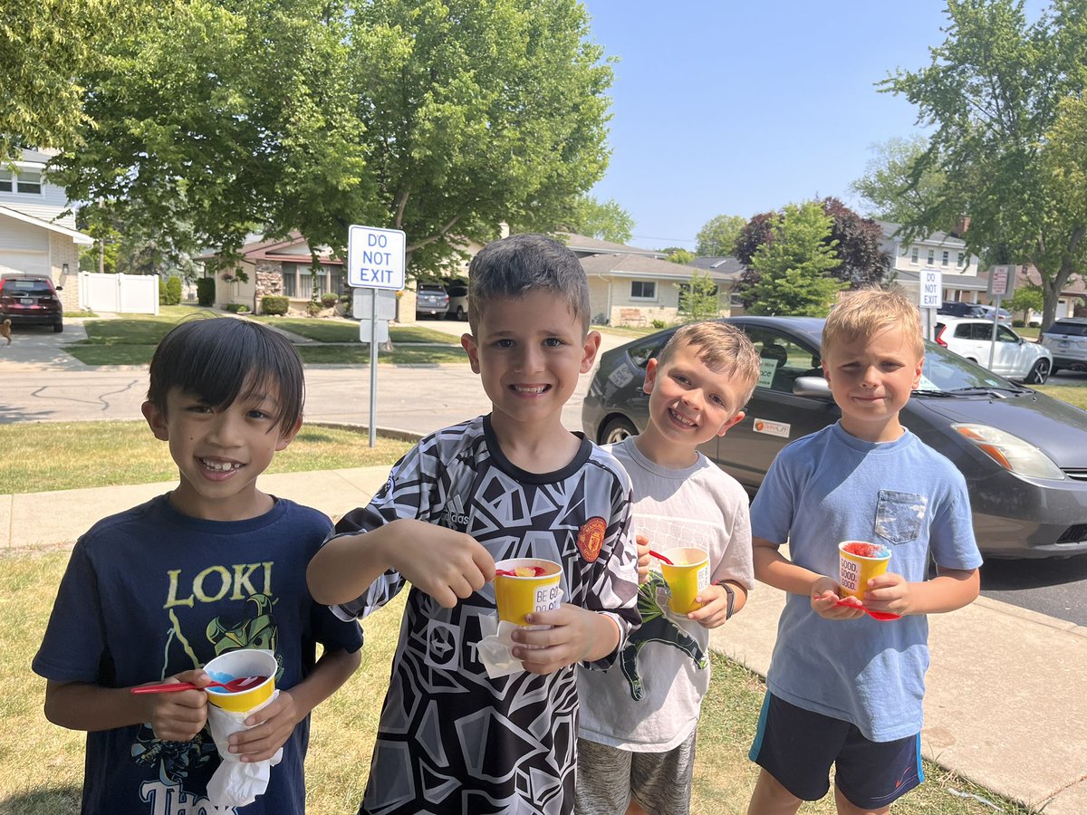 Susan Menel tweet media