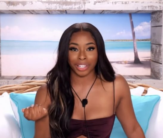 amyphi_thoughts's tweet image. CATHERINE YOU DESERVE TO BE THE MOST WANTED MY QUEEN 😍#loveisland