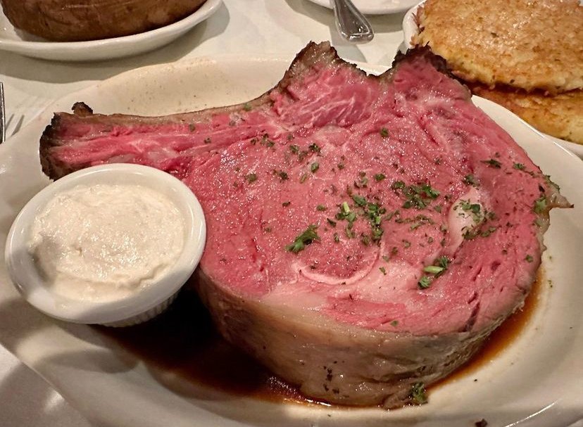 'Kreis' Steakhouse is your only option when you must have a Flintstone size piece of Prime Rib. Keeping it real for more than 50 years.'

We love it when our customers review and post us! Thank you, Don Ward (via Instagram @dwwardstl)

#stlfoodscene #stlsupportlocal